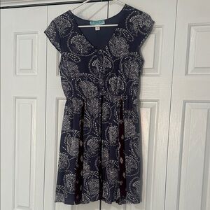 Elegant Navy Paisley Mini Dress